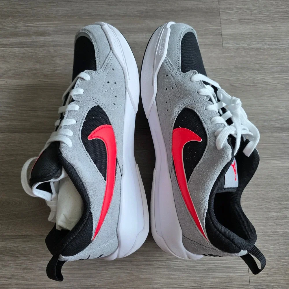 Jordan CMFT Era Wolf Grey Black Infrared HJ6777-006 Mens 11 Low Top Sneakers